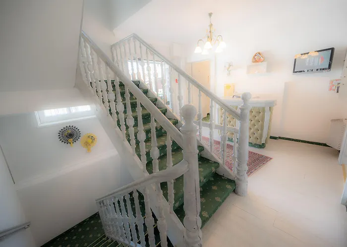 Hotel Garni Hubertus-nostalgie & Charme Fulpmes