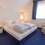 Garni Hubertus-nostalgie & Charme Hotell Fulpmes