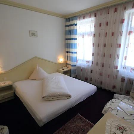 Garni Hubertus-nostalgie & Charme Hotel Fulpmes