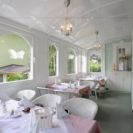 Garni Hubertus-nostalgie & Charme Hotel 3*