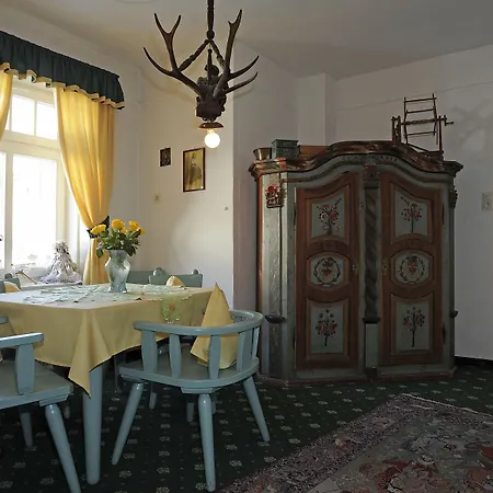 Garni Hubertus-nostalgie & Charme Hotel 3*