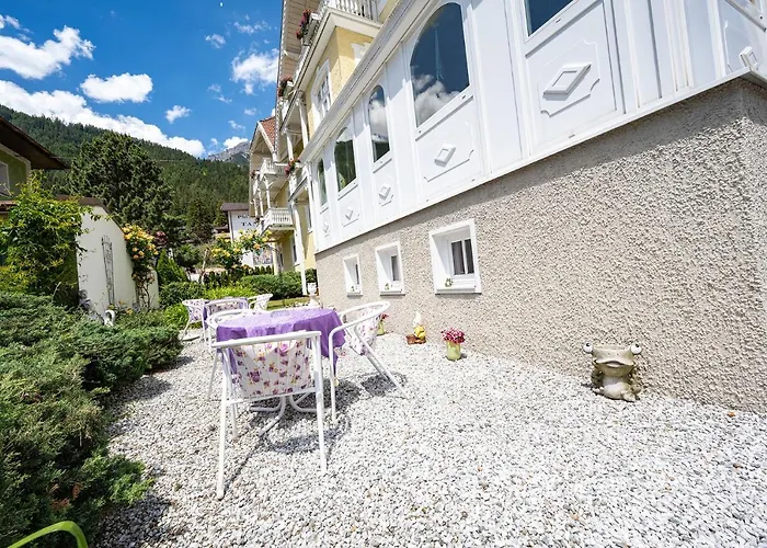 Hotel Garni Hubertus-nostalgie & Charme Fulpmes