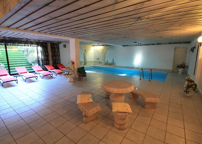 Hotel Garni Hubertus-nostalgie & Charme Fulpmes