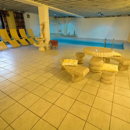 Garni Hubertus-nostalgie & Charme Hotell Fulpmes
