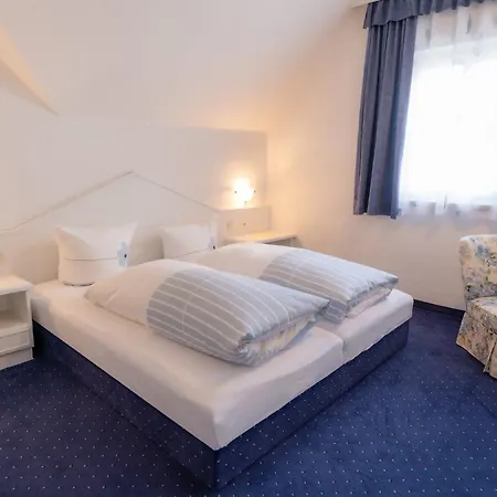 Garni Hubertus-nostalgie & Charme Hotell Fulpmes