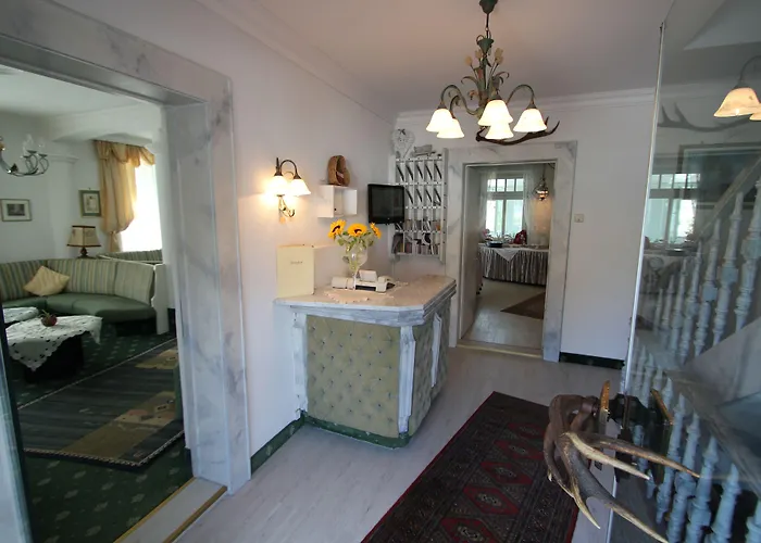 Garni Hubertus-nostalgie & Charme Hotel