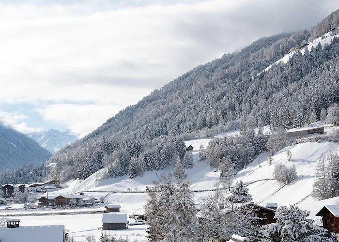 Garni Hubertus-nostalgie & Charme Hotel Fulpmes